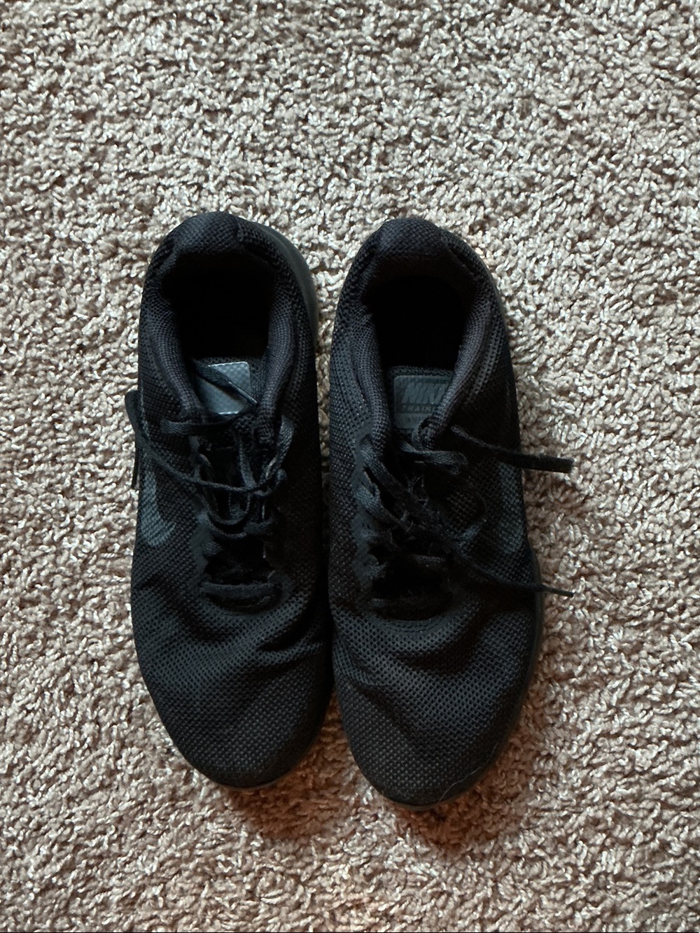 Nike Women’s Black Sneakers